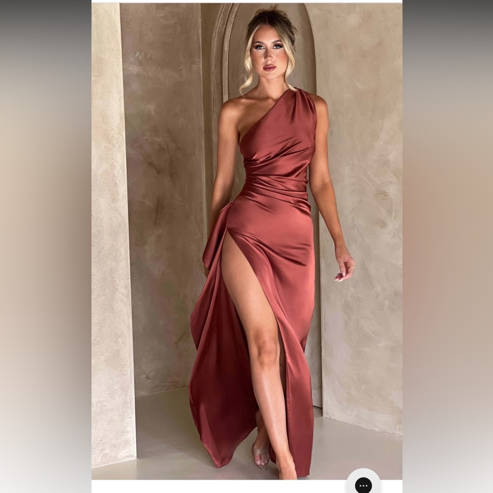 Elegant Copper Maxi Dress